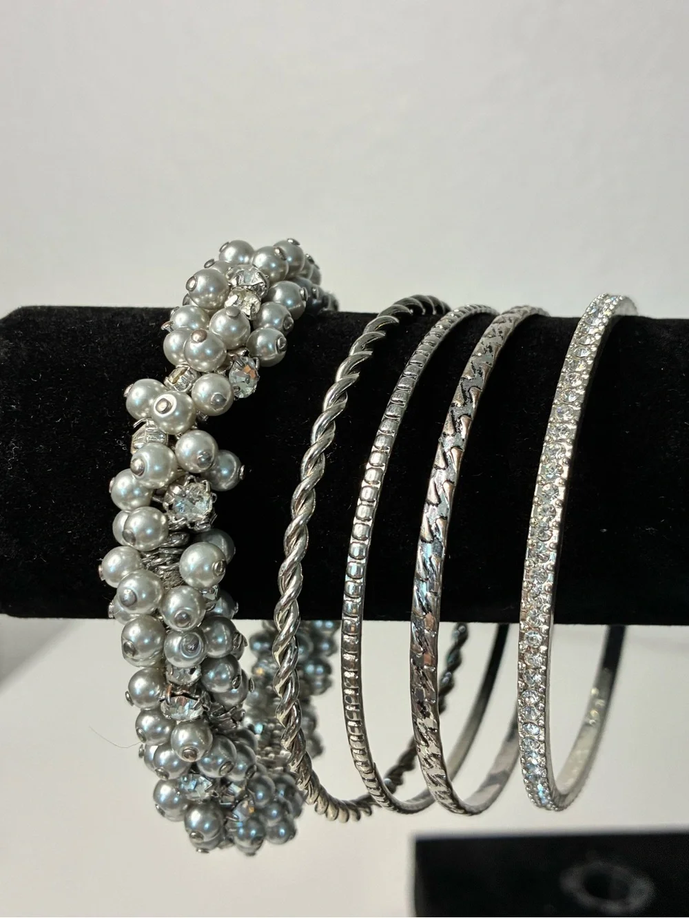Silver Pearl & Crystal Stretch Bracelet with Stackable Bangle Set Lot of 5